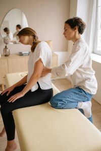 Blog 5 chiropractic care - healthy spine