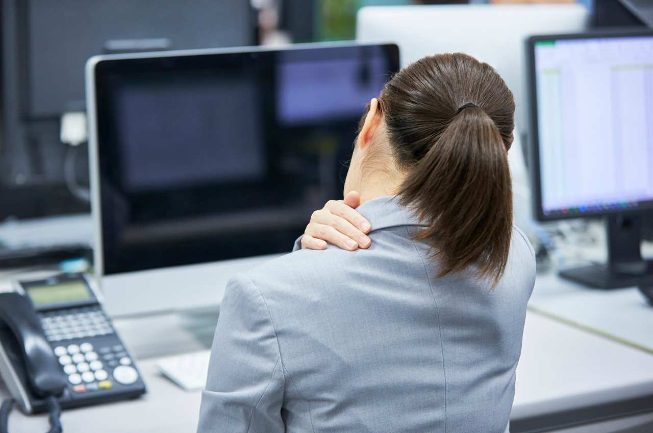 Neck pain while working